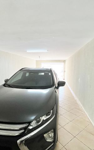 Casa à venda com 182m², 3 quartos e 3 vagas