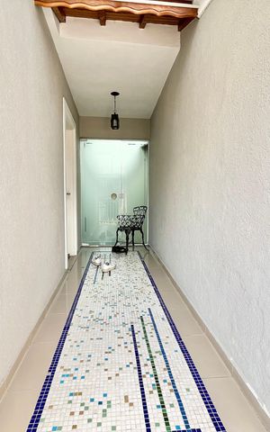 Casa à venda com 182m², 3 quartos e 3 vagas