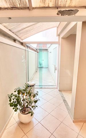 Casa à venda com 182m², 3 quartos e 3 vagas