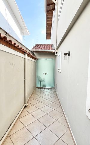 Casa à venda com 182m², 3 quartos e 3 vagas