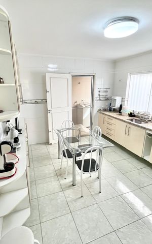 Casa à venda com 182m², 3 quartos e 3 vagas