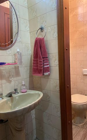 Casa à venda com 320m², 4 quartos e 4 vagas Casa à venda com 320m², 4 quartos e 4 vagasLavabo