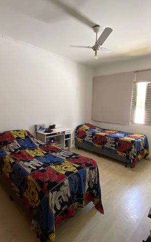 Casa à venda com 320m², 4 quartos e 4 vagas Casa à venda com 320m², 4 quartos e 4 vagasQuarto 3