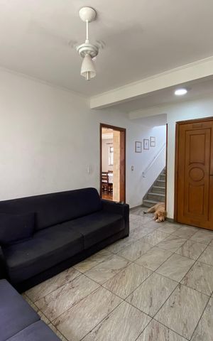 Casa à venda com 320m², 4 quartos e 4 vagas Casa à venda com 320m², 4 quartos e 4 vagasSala 3