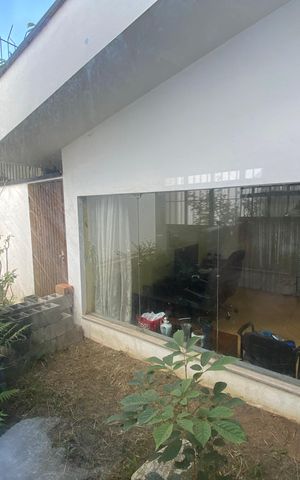 Casa à venda com 320m², 4 quartos e 4 vagas Casa à venda com 320m², 4 quartos e 4 vagasSala 2 - Jardim