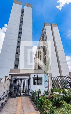 Apartamento à venda com 31m², 2 quartos e sem vaga Apartamento à venda com 31m², 2 quartos e sem vagaFachada