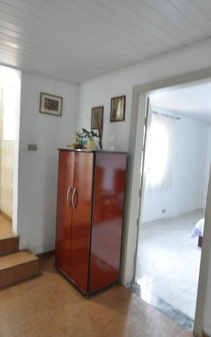 Casa à venda com 204m², 4 quartos e sem vagaHall de circulação