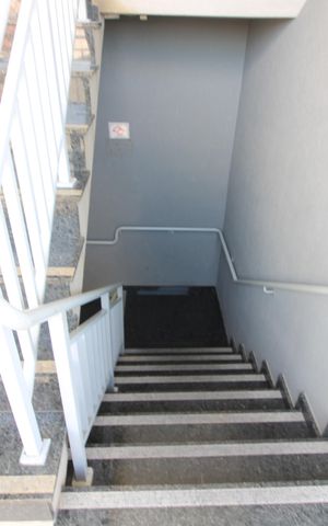 Apartamento para alugar com 43m², 2 quartos e 1 vagaescada