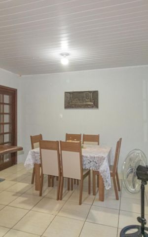 Casa à venda com 100m², 3 quartos e 1 vaga Casa à venda com 100m², 3 quartos e 1 vagaCozinha