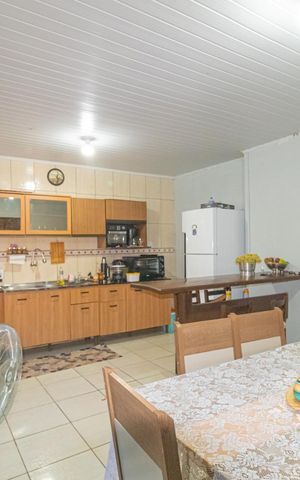 Casa à venda com 100m², 3 quartos e 1 vaga Casa à venda com 100m², 3 quartos e 1 vagaCozinha