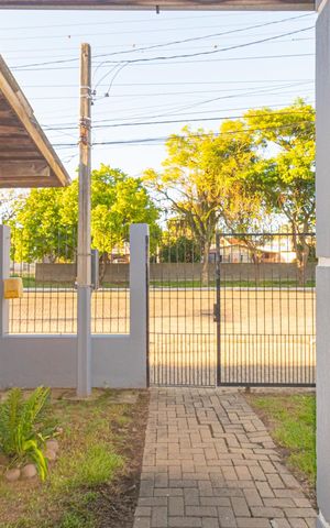 Casa à venda com 100m², 3 quartos e 1 vaga Casa à venda com 100m², 3 quartos e 1 vagaVista da Sala