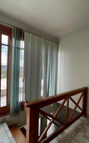 Casa para alugar com 300m², 3 quartos e 2 vagas