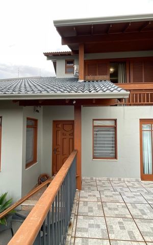 Casa para alugar com 300m², 3 quartos e 2 vagas