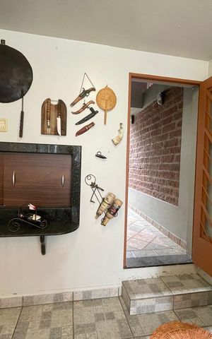 Casa para alugar com 300m², 3 quartos e 2 vagas