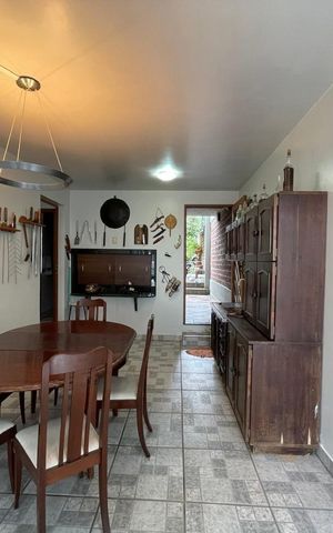 Casa para alugar com 300m², 3 quartos e 2 vagas