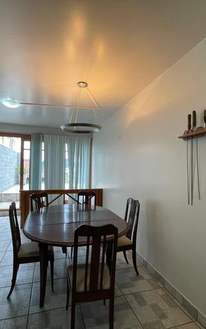 Casa para alugar com 300m², 3 quartos e 2 vagas