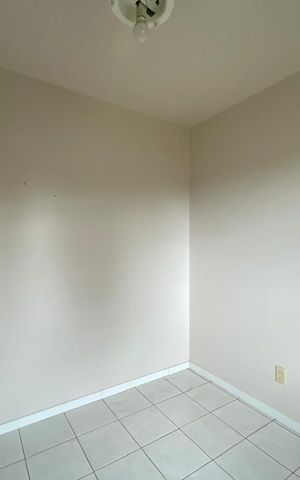 Casa para alugar com 300m², 3 quartos e 2 vagas