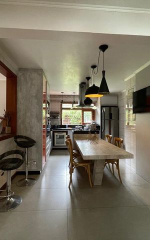 Casa para alugar com 300m², 3 quartos e 2 vagas