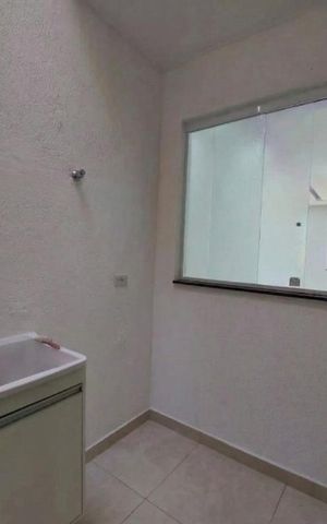 Casa de condomínio à venda com 70m², 2 quartos e 1 vaga Casa de condomínio à venda com 70m², 2 quartos e 1 vagaÁrea de serviço