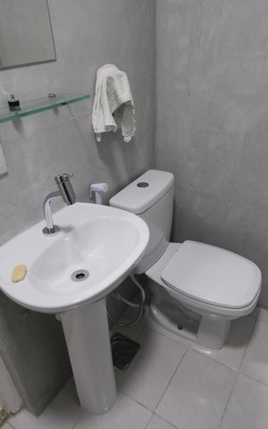 Apartamento à venda com 72m², 2 quartos e 2 vagasBanheiro social