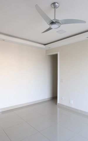 Apartamento à venda com 72m², 2 quartos e 2 vagasSala