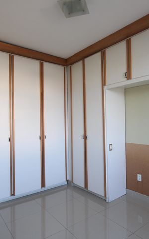 Apartamento à venda com 72m², 2 quartos e 2 vagasSuíte