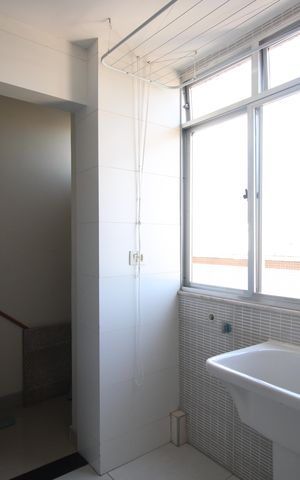 Apartamento à venda com 72m², 2 quartos e 2 vagasÁrea de serviço