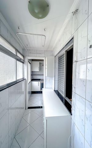 Apartamento à venda com 75m², 3 quartos e 1 vagaÁrea de Serviço