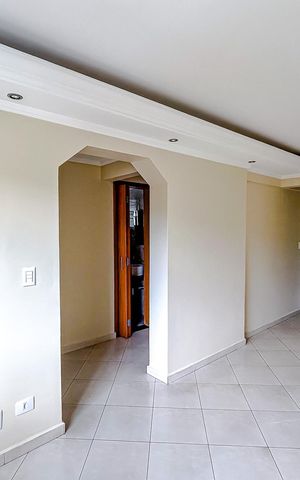 Apartamento à venda com 75m², 3 quartos e 1 vagaSala