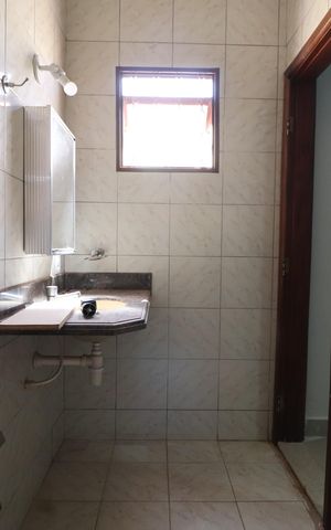 Casa para alugar com 260m², 3 quartos e 5 vagasBanheiro do Quarto 2