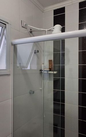 Apartamento à venda com 42m², 2 quartos e 1 vaga Apartamento à venda com 42m², 2 quartos e 1 vagaBanheiro Social