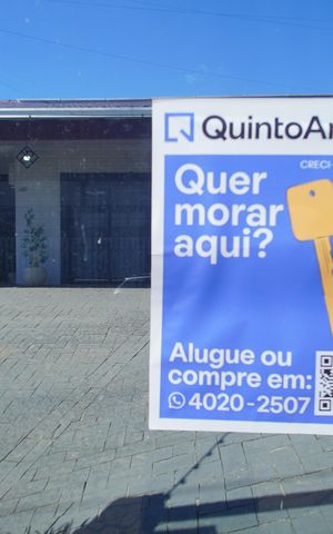 Casa à venda com 180m², 3 quartos e 2 vagasplaca