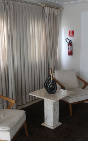 Apartamento para alugar com 69m², 2 quartos e 1 vagaHall social