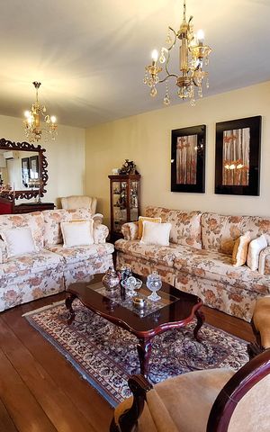 Apartamento à venda com 211m², 4 quartos e 1 vaga Apartamento à venda com 211m², 4 quartos e 1 vagaSala 1