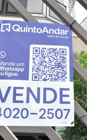 Casa à venda com 250m², 3 quartos e 9 vagasPlaca