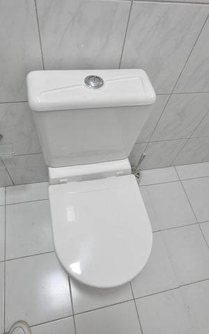 Casa à venda com 250m², 3 quartos e 9 vagasBanheiro Social