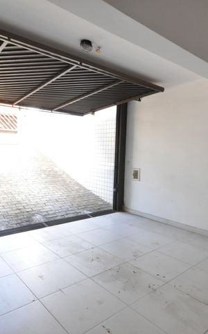 Casa à venda com 250m², 3 quartos e 9 vagasGaragem