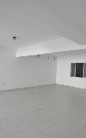 Casa à venda com 250m², 3 quartos e 9 vagasSalão Festas