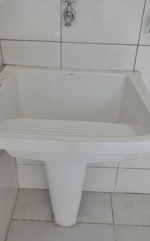 Casa à venda com 250m², 3 quartos e 9 vagasÁrea de Serviço