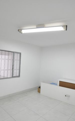 Casa à venda com 250m², 3 quartos e 9 vagasDepósito