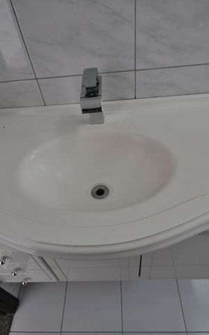 Casa à venda com 250m², 3 quartos e 9 vagasBanheiro da Suíte 1
