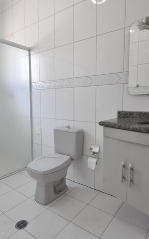 Casa à venda com 250m², 3 quartos e 9 vagasBanheiro da Suíte 3