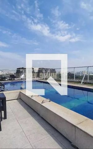 Studio à venda com 31m², 1 quarto e 1 vaga Studio à venda com 31m², 1 quarto e 1 vagaÁrea comum - Piscina