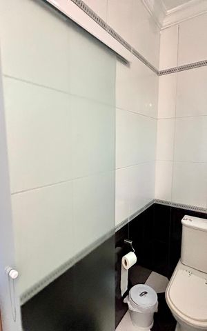 Casa à venda com 220m², 4 quartos e 3 vagas Casa à venda com 220m², 4 quartos e 3 vagasBanheiro da Suíte 3
