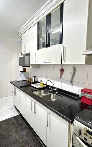 Casa à venda com 220m², 4 quartos e 3 vagas Casa à venda com 220m², 4 quartos e 3 vagasCozinha