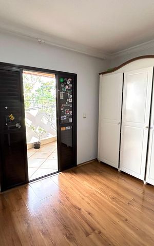 Casa à venda com 220m², 4 quartos e 3 vagas Casa à venda com 220m², 4 quartos e 3 vagasQuarto Suíte 3