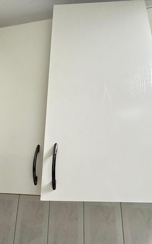 Casa à venda com 220m², 4 quartos e 3 vagas Casa à venda com 220m², 4 quartos e 3 vagasÁrea de Serviço