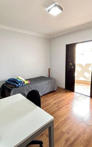 Casa à venda com 220m², 4 quartos e 3 vagas Casa à venda com 220m², 4 quartos e 3 vagasQuarto Suíte 3