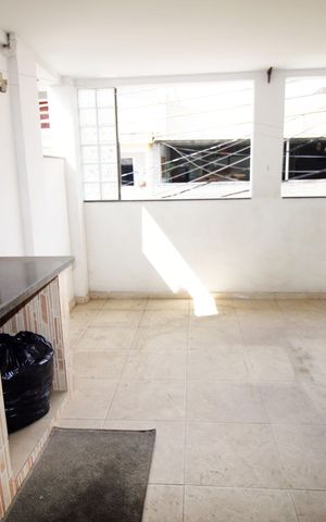 Casa para alugar com 280m², 5 quartos e 3 vagasÁrea de Serviço
