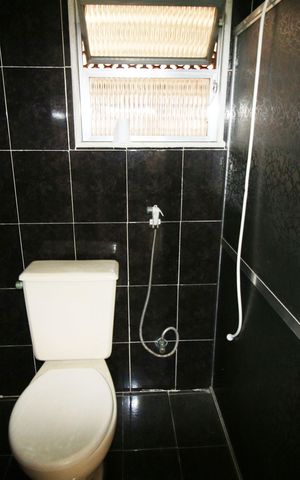 Casa para alugar com 280m², 5 quartos e 3 vagasBanheiro Social